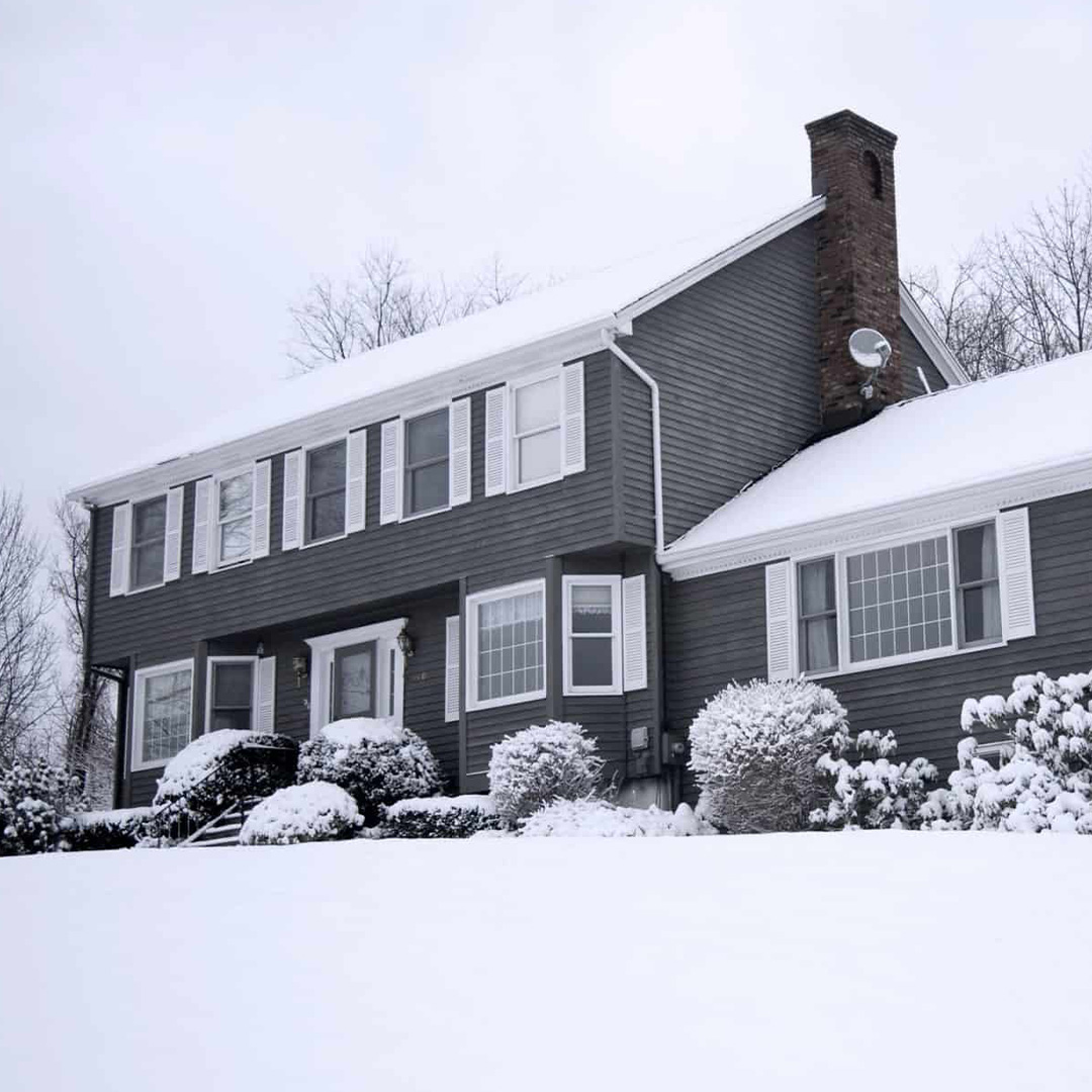Snow on Your Roof? It’s a Good Sign | Koala Insulation of Grand Rapids