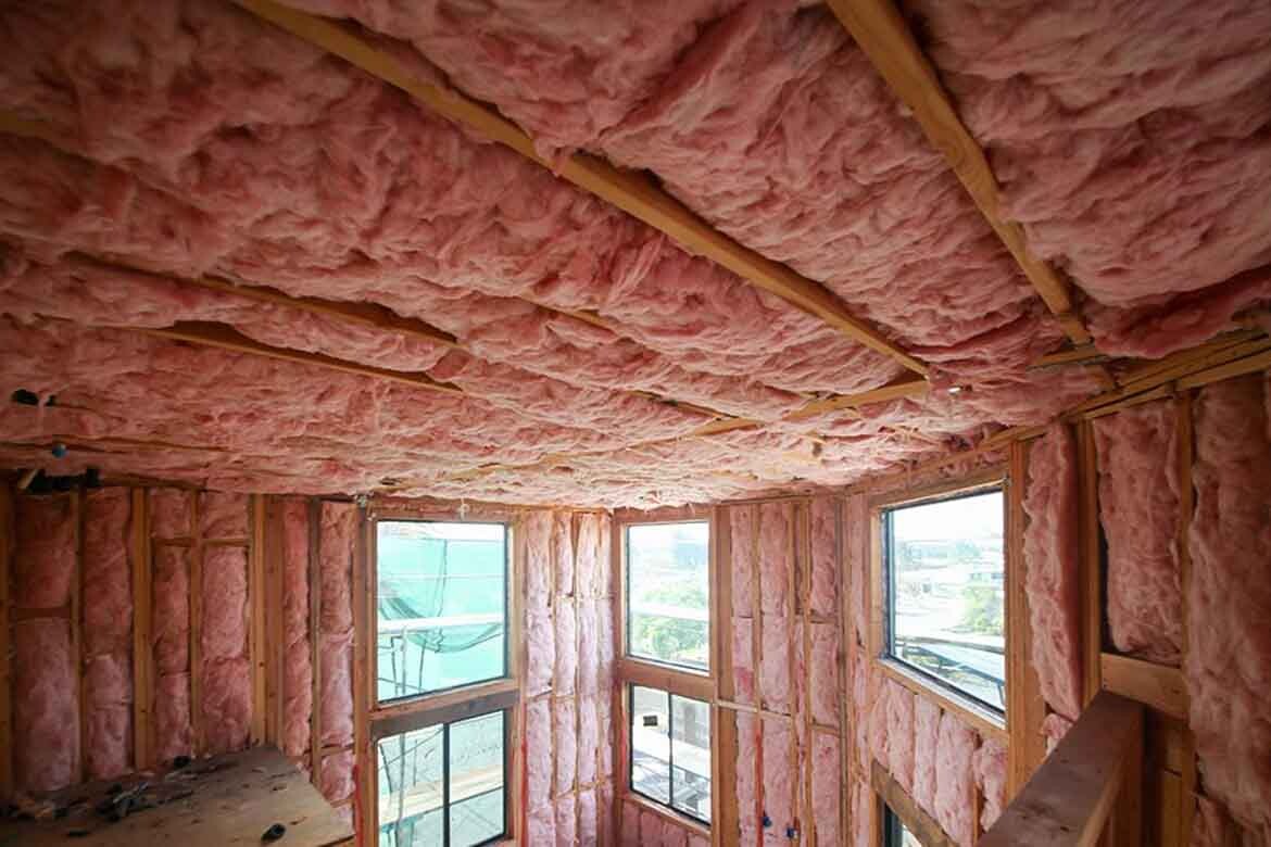 How Better Insulated Homes Reduce Your Energy Bills
