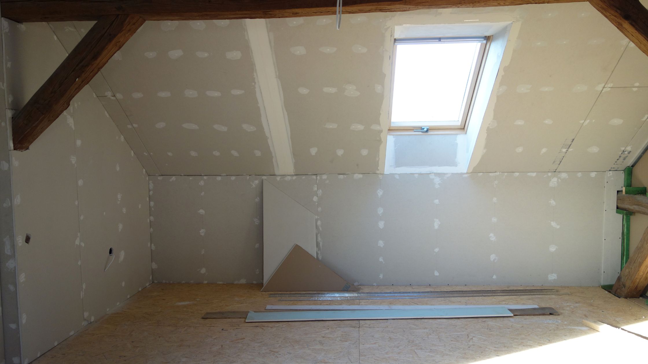 Keep your New London Attic Cool this Summer