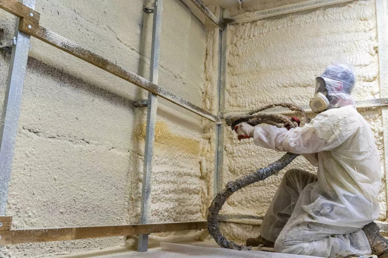 Why Should I Choose Professional Insulation Installation
