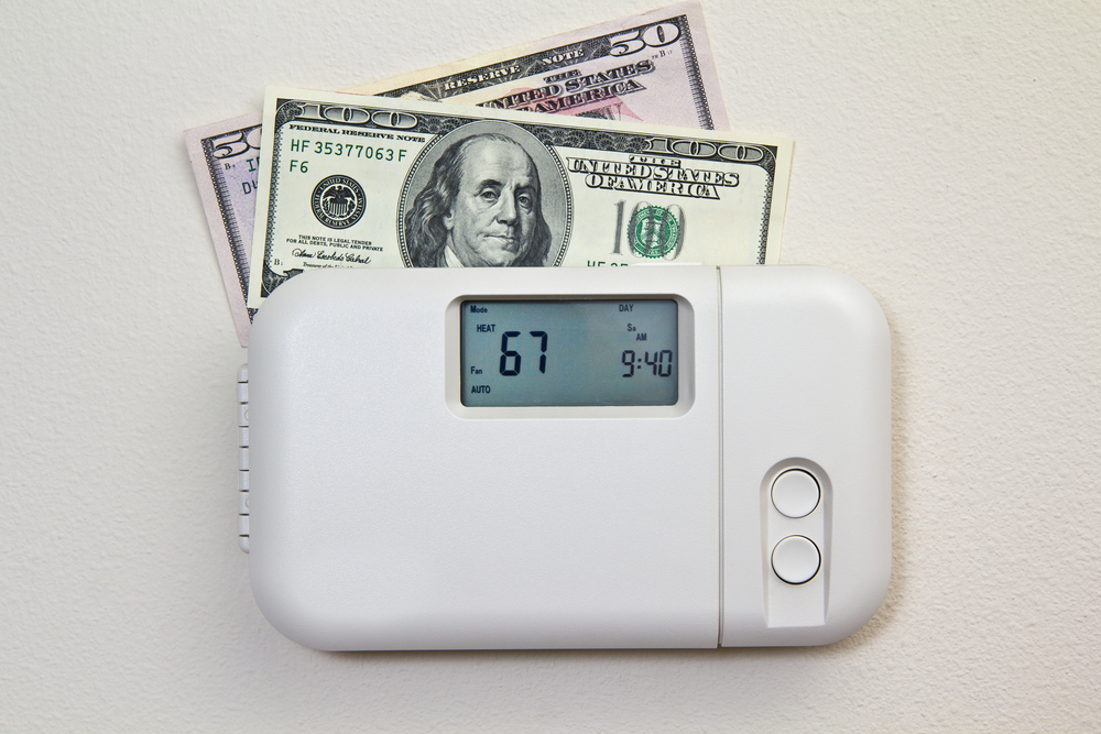 How to Lower Your Energy Bills Without Getting Cold This Winter